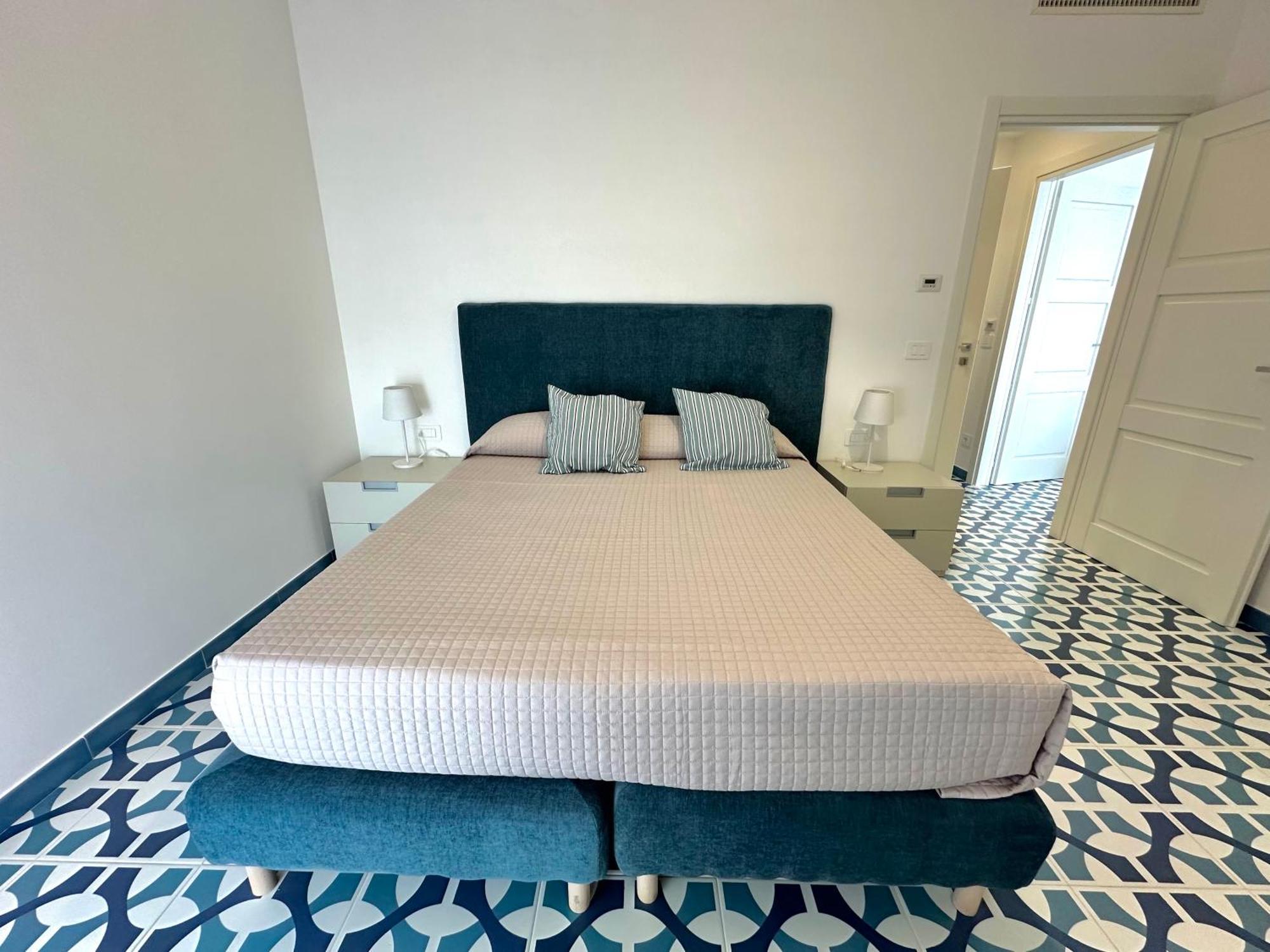 Blumare Amalfi Coast Apartment Maiori Exterior photo